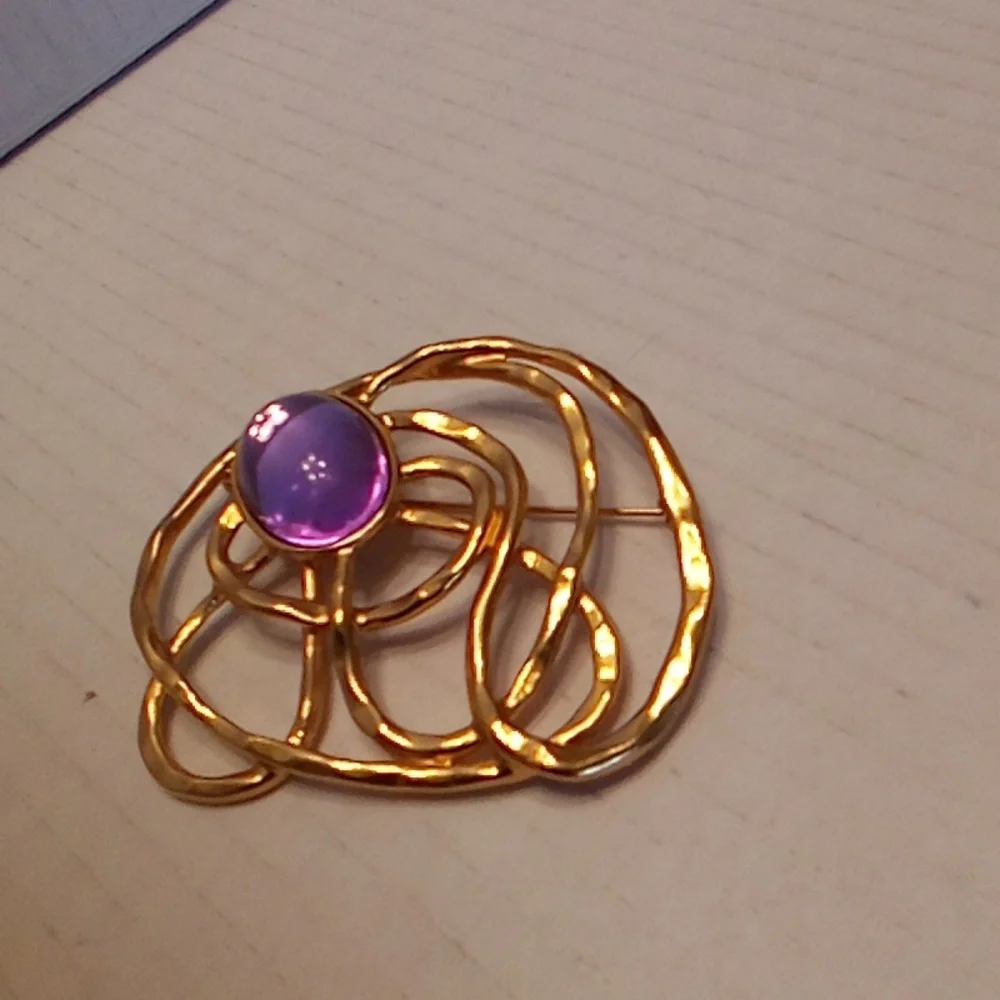 Elegant Goldtone and Purple Brooch3inc